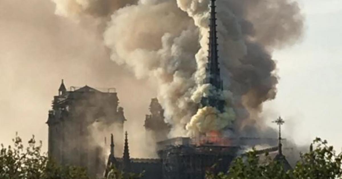 Arde Catedrala Notre Dame Ard Opt Secole De Istorie A FranÈ›ei ZiariÈ™tii