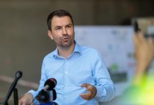 Drulă: „Atitudinea asta de sfidare a democraţiei ne-a dus către prăpastia extremismului”
