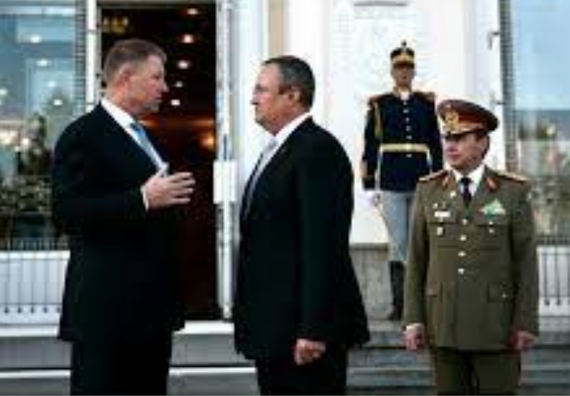 Klaus Iohannis - Nicolae Ciucă