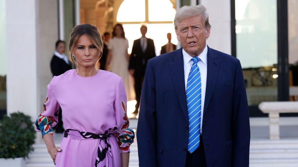 Melania (Knauss) și Donald Trump. Sursa foto: BBC / Getty Images