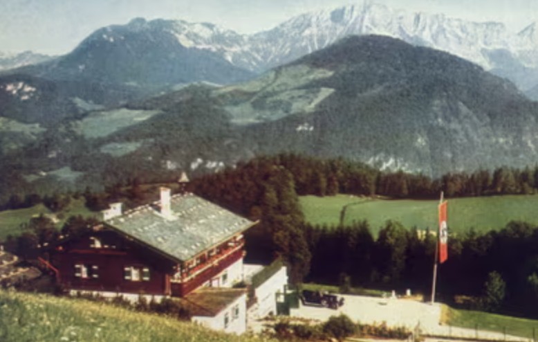 Reședința lui Hitler de la Berghof (Alpii Bavarezi). Sursa foto: The Guardian