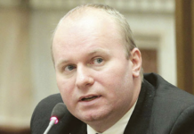 „Lavrovi” de România, cu spinare de larve