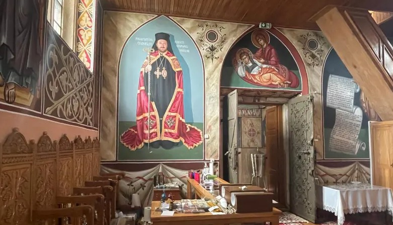 Fostul episcop pedofil de Huși, încă zugrăvit în bisericile din eparhie - sursa: HotNews