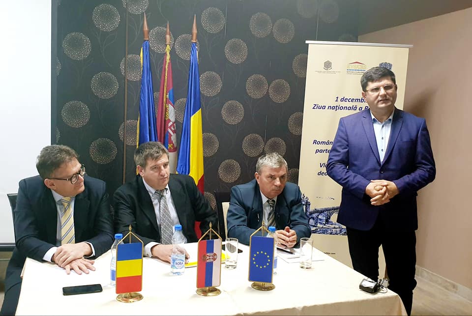 Sindicalistul Ringo Dămureanu, fost deputat AUR, alături de Predrag Balaşevici şi Zavişa Jurj