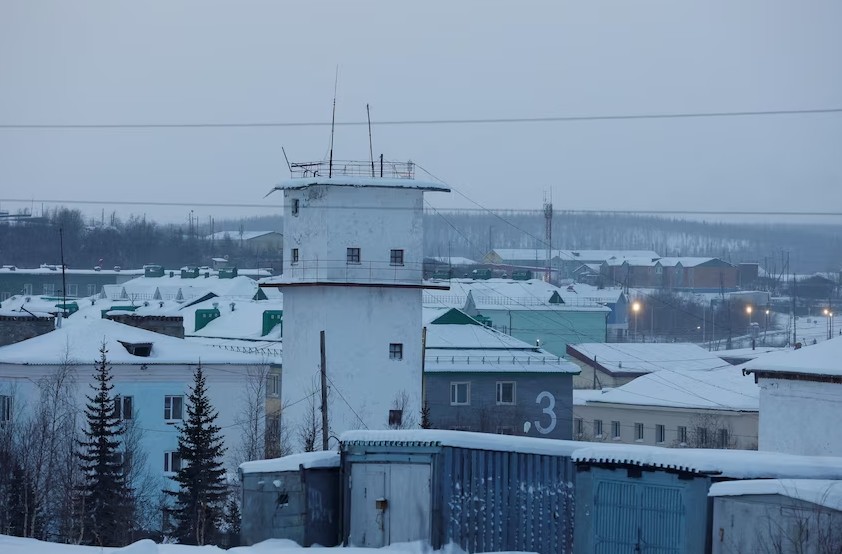Colonia penitenciară cu „regim special” IK-3 (supranumită „Lupul Polar”) din Kharp, locul unde a fost asasinat Navalnîi. Sursa: REUTERS