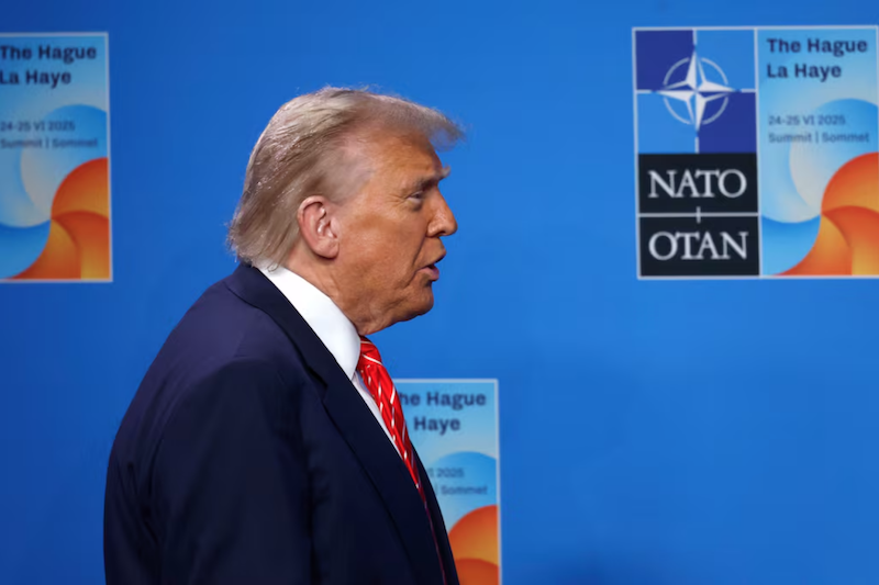 Donald Trump slăbește constant NATO