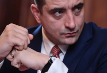 Minciuni grosolane ale celui mai agresiv politician român. E deja martir: „Adversarii noștri pun mâna pe gloanțe și trag”. Simion apelează la paza SPP, „pentru a preveni un asasinat”