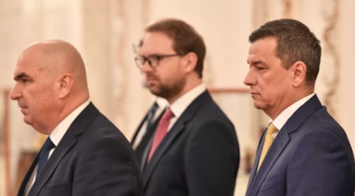 Fritz către PSD: ”Prin declanșarea unei crize politice, veți sărăci țara și mai tare. Așa «apărați oamenii săraci»?!”