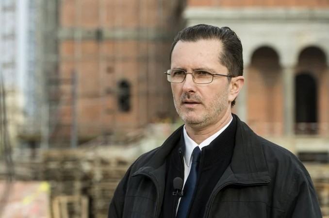 Teologul Vasile Bănescu - singurul comunicator de succes pe care l-a avut BOR după 1989. FOTO: Facebook 