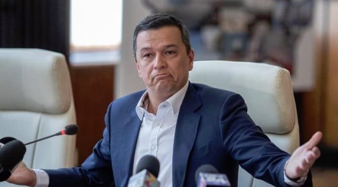PSD sabotează grav Armata Română. De aceea s-a înhăitat cu AUR!