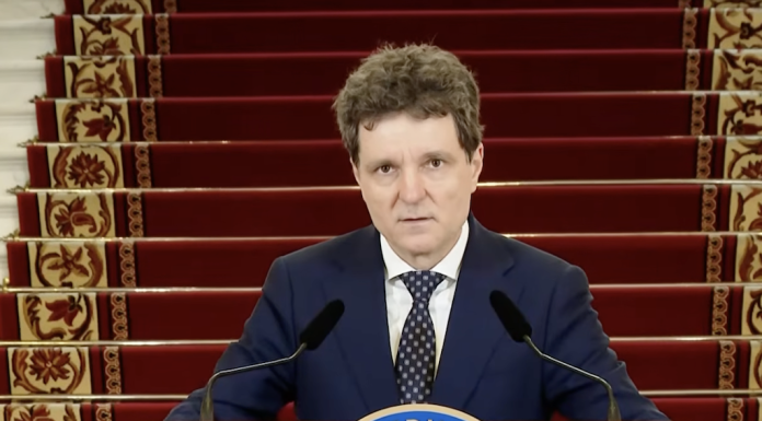 VIDEO. Nicușor Dan – furios că PNL, USR și UDMR nu vor să voteze Guvernul Tomac. Ceartă partidele și amenință cu dezastrul economic