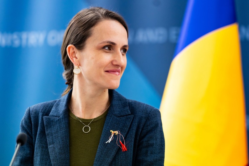 Ministrul de Externe, Oana Țoiu - unul dintre cei mai eficienți miniștri USR din guvernul Bolojan. FOTO: Facebook