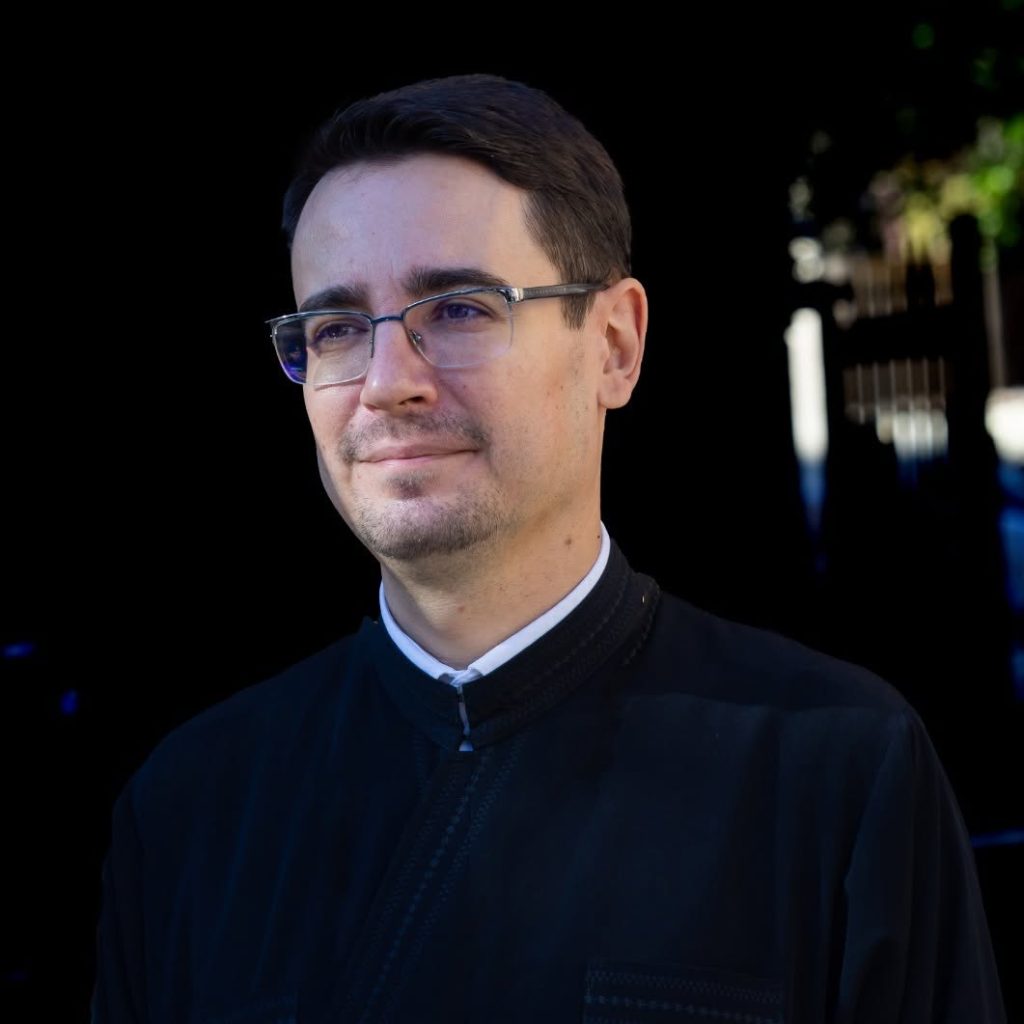 Preotul Adrian Agachi, purtătorul de cuvânt al Patriarhiei Române. FOTO: Facebook