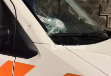 Cei 7 arestați pentru atacul primitiv asupra ”ambulanţei care fură copii”: 6 cretini și o idioată, cu creiere tiktokerizate