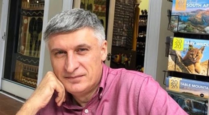 A doua operațiune obscenă a DIICOT în această vară, după ”cazul Pașca – Dumbrava”. Un fost consilier al lui Băsescu a fost percheziționat și audiat 8 ore, ca urmare a răzbunării fostei sale partenere. Acuzația pare aberantă: pornografie infantilă