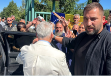 Încă o șarlatanie: Călin Georgescu a inventat un ”preot ieșean” care să-l întâmpine la o mănăstire din județ