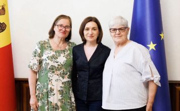 Florile recunoștinței răsar încet și rar, uneori peste o jumătate de veac