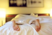 Orele de dinaintea somnului contează mai mult decât crezi – specialiștii Dormeo explică