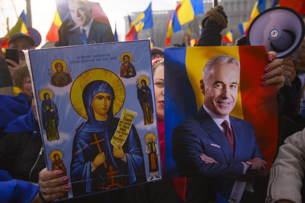 Tabloul „Președintelui Ales” - o icoană în devenire. FOTO: Mediafax / Alexandru Dobre